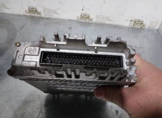 Nissan 33017 centralita motor 23710 7f417 terrano