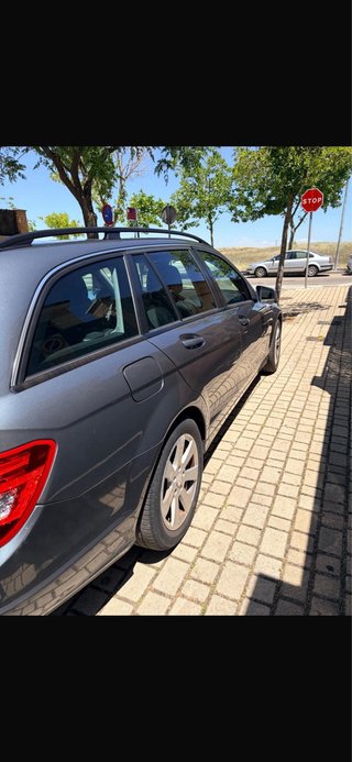 Mercedes-Benz Clase C 2011