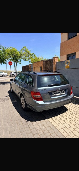 Mercedes-Benz Clase C 2011