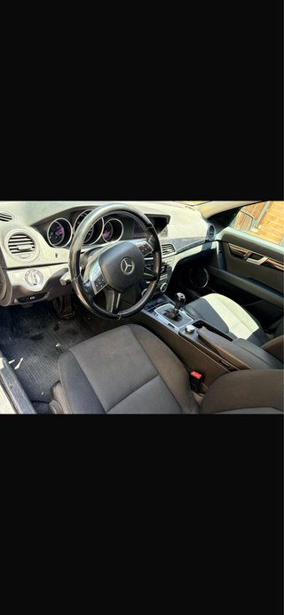 Mercedes-Benz Clase C 2011