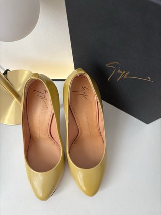 Tacchi Giuseppe Zanotti Gialli