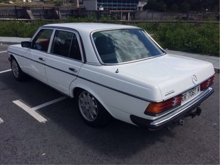 Mercedes-Benz W123 1984