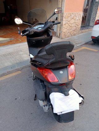 Yamaha XMAX 250cc
