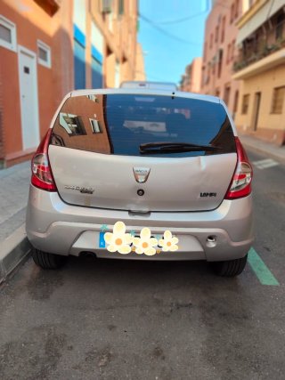 Dacia Sandero 2008