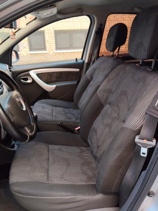 Dacia Sandero 2008
