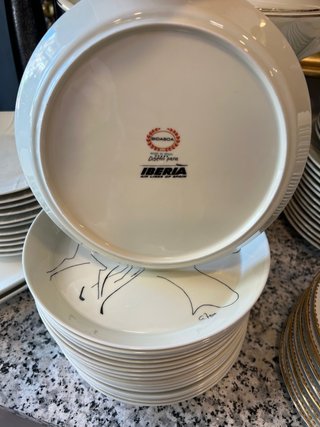 Platos postre Bidasoa pintados y firmados
