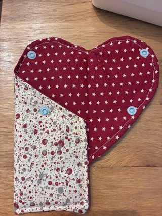 Funda para gafas con forma de corazón