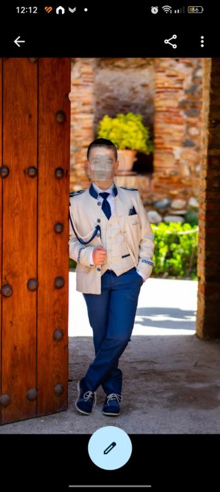 Traje de comunión almirante niño beige y azul