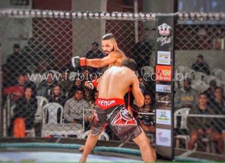 Personal Trainer/Personal Fight instructor