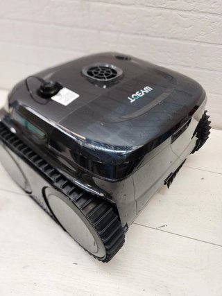 Robot Limpiafondos WYBOT C2 Vision AI