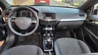 Opel Astra 2007