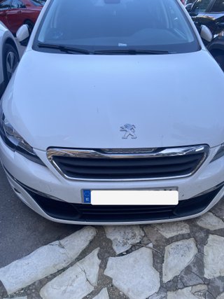 PEUGEOT 308 5p Style 1.6 BlueHDi 100 5p.