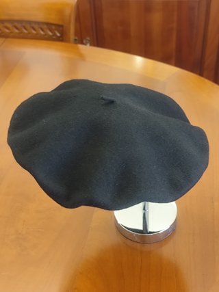 Berretto nero 27cm