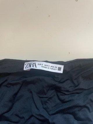Body escotado negro Zara Talla S