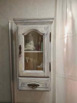 Armario baño pequeño madera y cristal