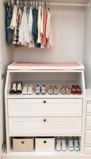 Cómoda cambiador IKEA
