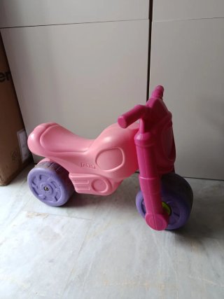Moto infantil Feber rosa