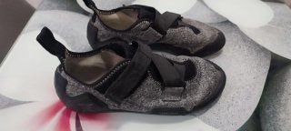 Pies de gato escalada. Talla 39