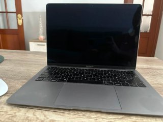 MacBook Air 13 2019 256GB SSD 16GB RAM
