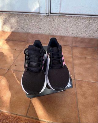 Zapatillas Adidas Galaxy 6w sin estrenar