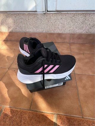 Zapatillas Adidas Galaxy 6w sin estrenar