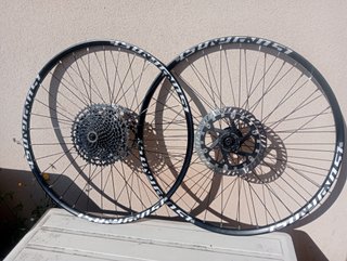 ruedas 27,5 Buje QR10 Shimano Núcleo Shimano