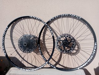 ruedas 27,5 Buje QR10 Shimano Núcleo Shimano