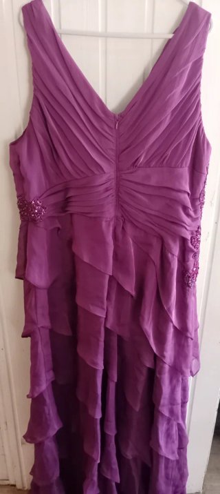 Vestido fiesta morado largo Talla 50 .Corte inglés
