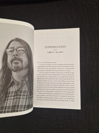 Dave Grohl. The Storyteller. Historias de vida...
