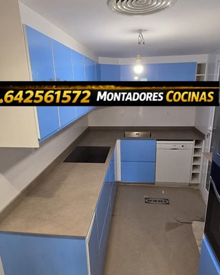 Muebles de cocina azules y encimera