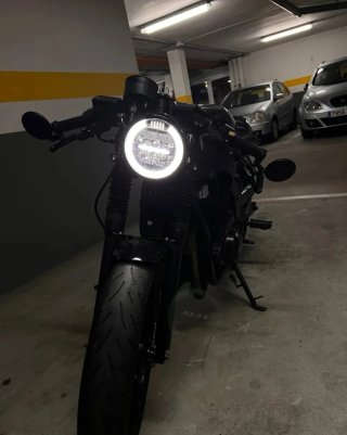 Suzuki GS500 Café Racer Homologada