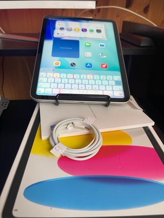 iPad 10ª Gen 64GB Gris Plata
