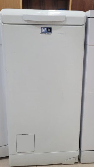 LAVADORA AEG 1-6KG