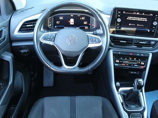 VOLKSWAGEN TRoc Dark 2.0 TDI 85kW 115CV
