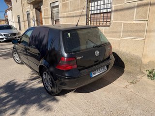 Volkswagen Golf 1.9tdi 110cv