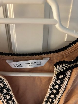 Blusa Zara Marrón Bordada