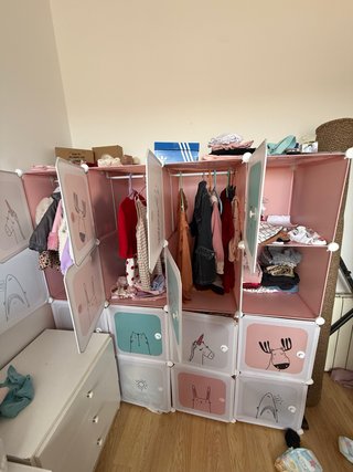 Armario modular infantil rosa