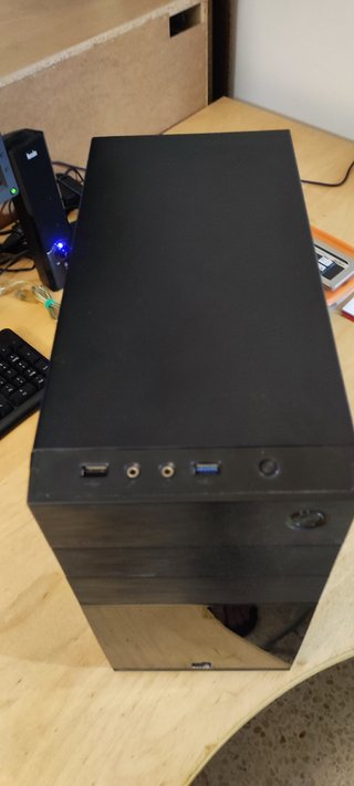 PC Sobremesa con SSD y 24 Gb Ram