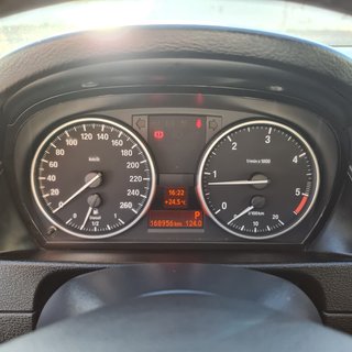 BMW X1 sDrive 18dA AUTOMÁTICO