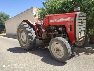 Massey Ferguson 245 Tractor