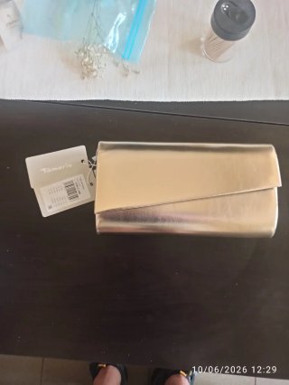 Bolso de mano Tamaris dorado
