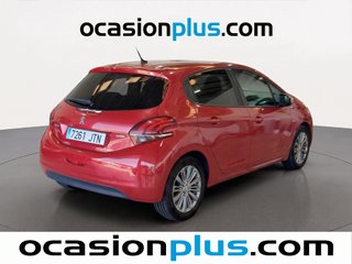 Peugeot 208 1.2L PureTech Style 60 kW (82 CV)