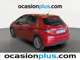Peugeot 208 1.2L PureTech Style 60 kW (82 CV)