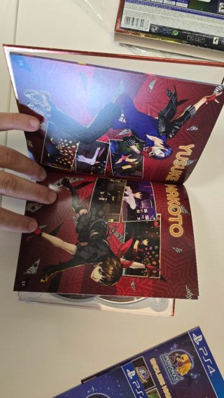PS4 Persona Endless Night Collection