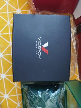 LOTE 10 CAJAS VICEROY A 30 EUROS