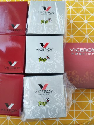 LOTE 10 CAJAS VICEROY A 30 EUROS