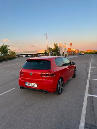 Volkswagen Golf 6 GTI DSG