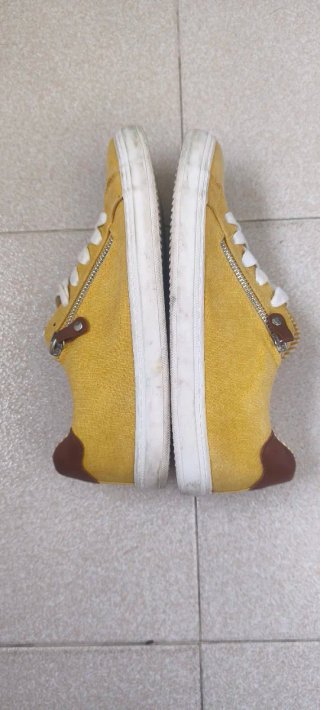 Zapatillas Graceland Amarillas Talla 38