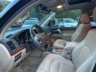 TOYOTA Land Cruiser 200 4.5 V8 D4D VX Auto Sec