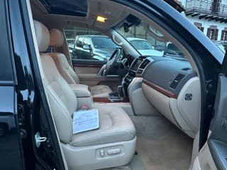 TOYOTA Land Cruiser 200 4.5 V8 D4D VX Auto Sec
